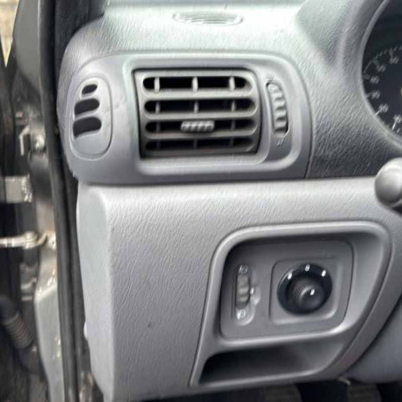 Tambour arriere gauche RENAULT CLIO 2 Photo n°15