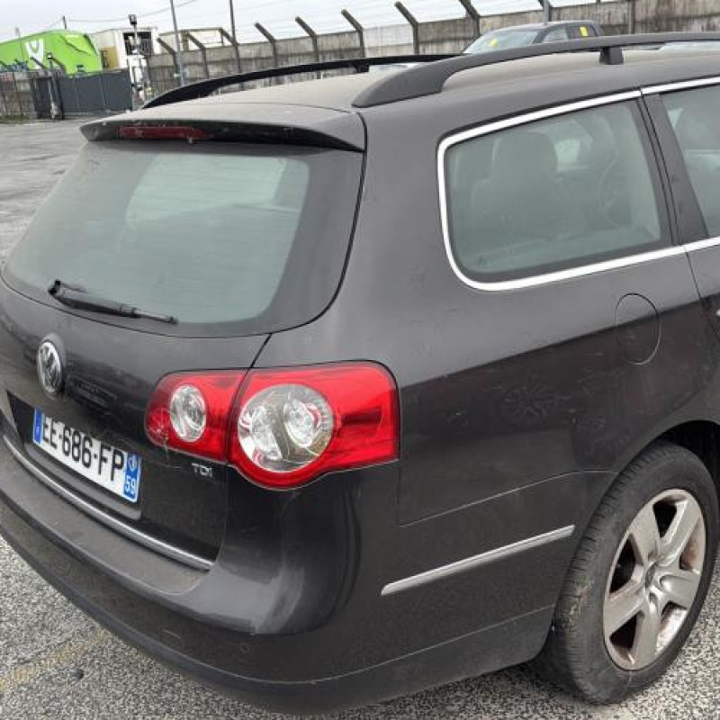 Pedale d'accelerateur VOLKSWAGEN PASSAT 5 Photo n°3