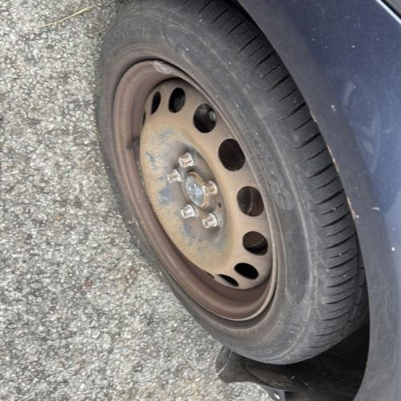 Feu arriere principal droit (feux) VOLKSWAGEN GOLF PLUS Photo n°18