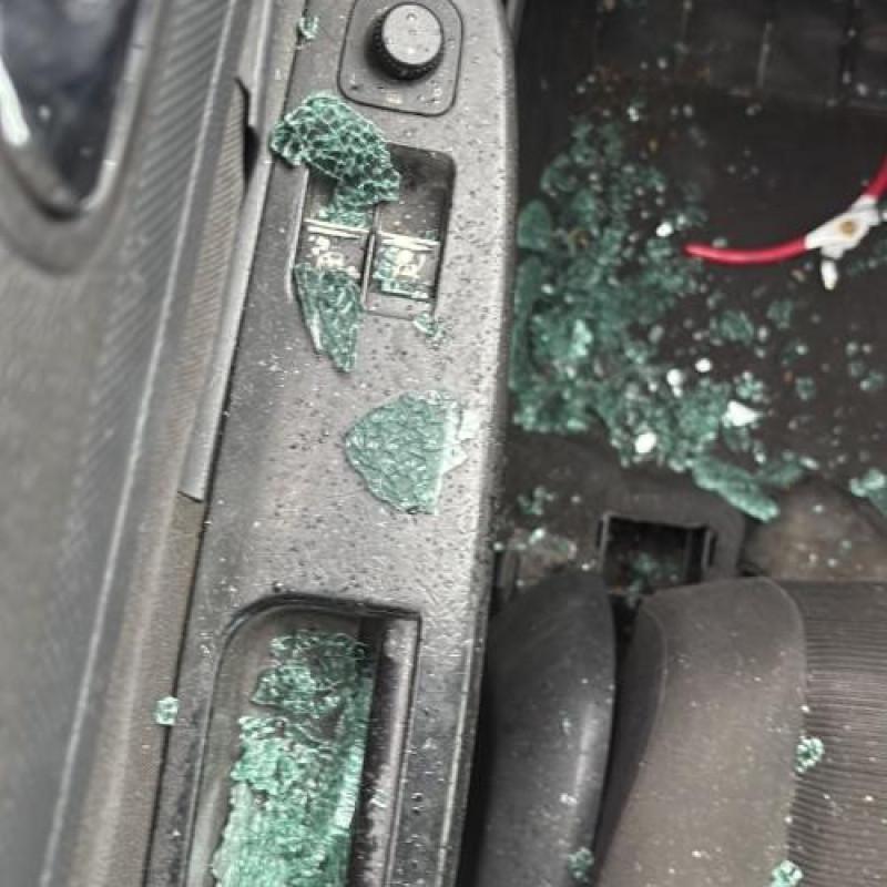 Pedale d'accelerateur VOLKSWAGEN GOLF 5 Photo n°15