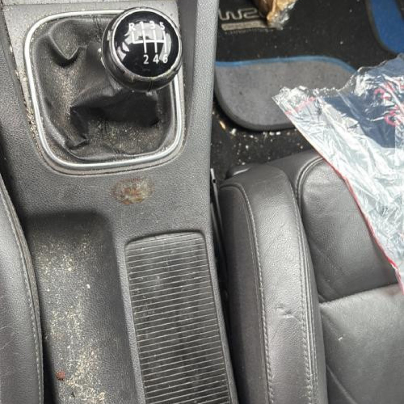 Pedale d'accelerateur VOLKSWAGEN GOLF 5 Photo n°16