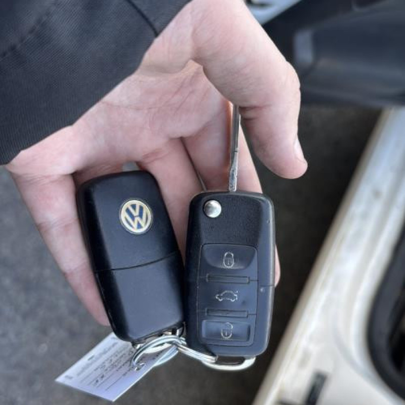 Pivot de moyeu arriere droit VOLKSWAGEN GOLF 6 Photo n°20