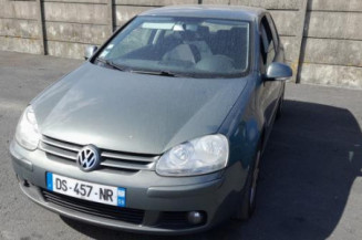 Reservoir essence VOLKSWAGEN GOLF 5 Photo n°1