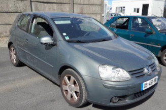 Reservoir essence VOLKSWAGEN GOLF 5