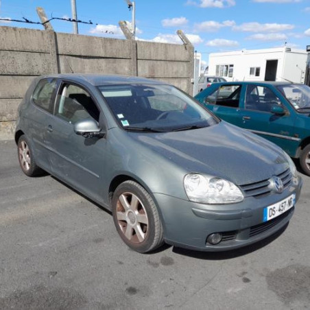 Reservoir essence VOLKSWAGEN GOLF 5