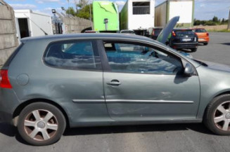 Reservoir essence VOLKSWAGEN GOLF 5