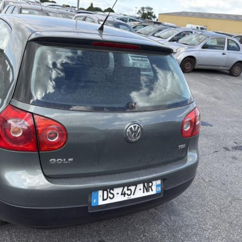 Reservoir essence VOLKSWAGEN GOLF 5 Photo n°14