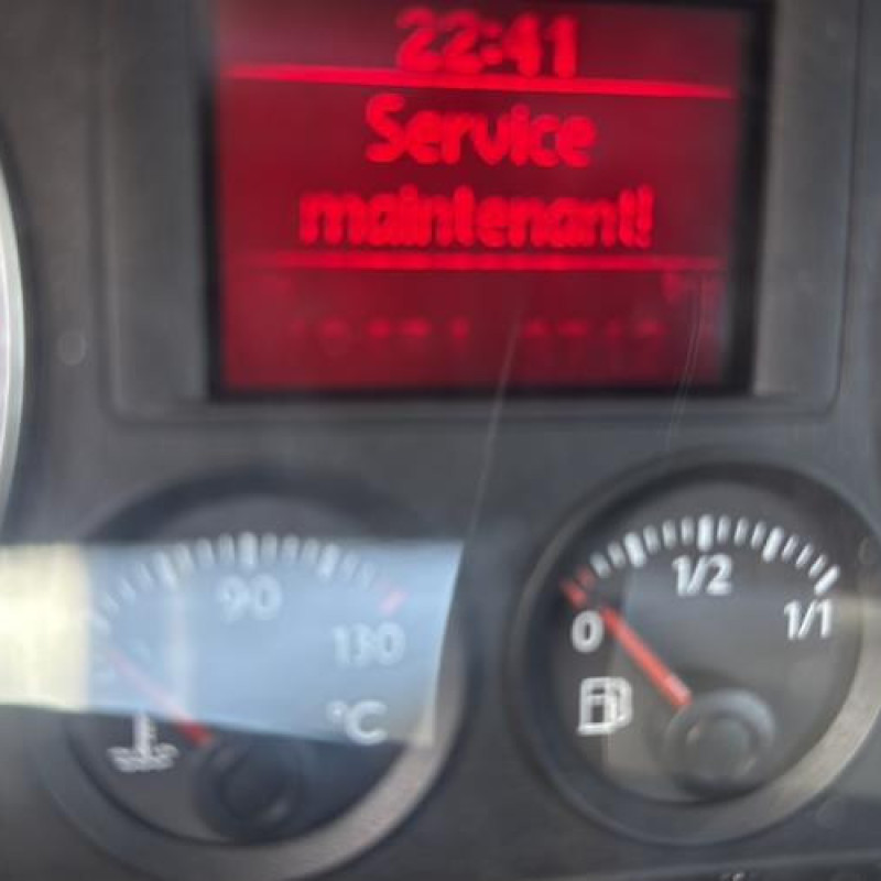 Reservoir essence VOLKSWAGEN GOLF 5 Photo n°16