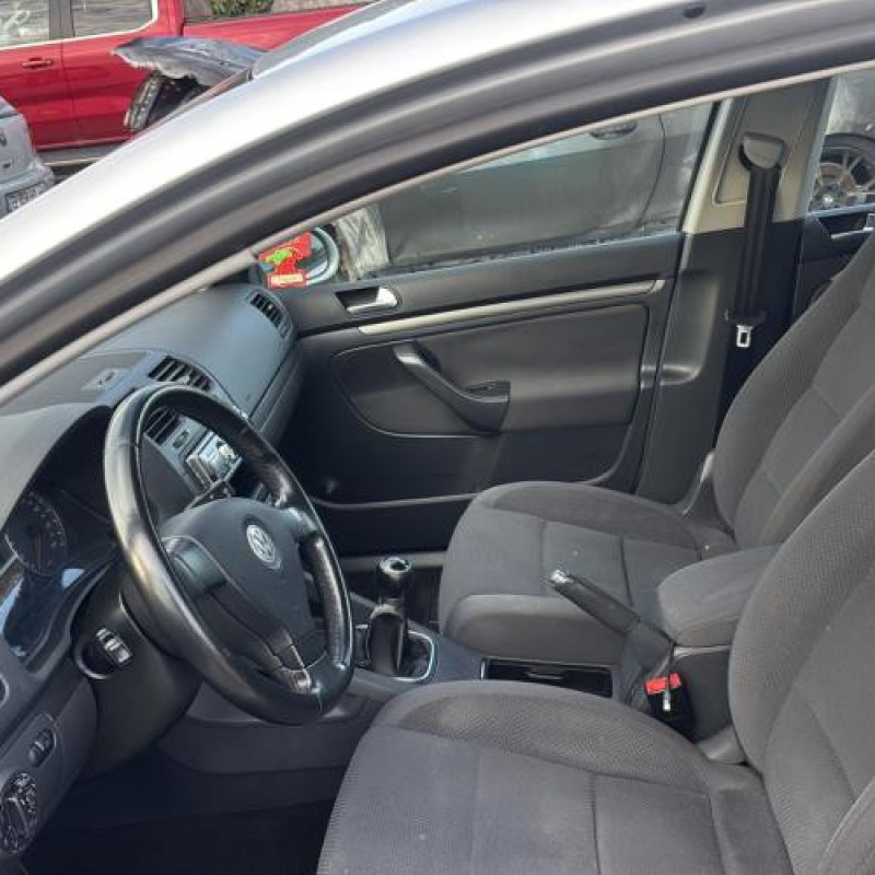 Reservoir essence VOLKSWAGEN GOLF 5 Photo n°12