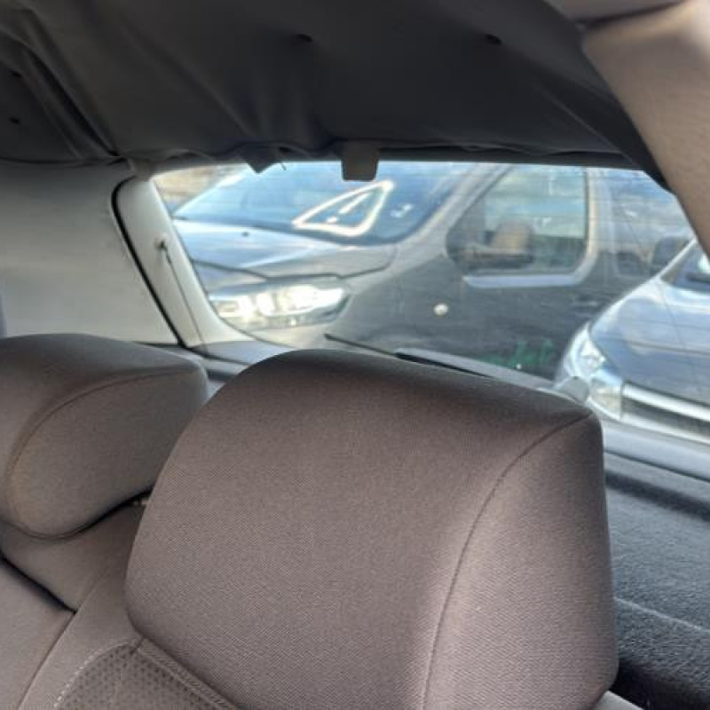 Reservoir essence VOLKSWAGEN GOLF 5 Photo n°15