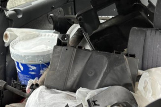 Serrure avant droit SKODA OCTAVIA 1