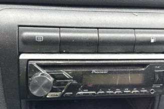 Serrure avant droit SKODA OCTAVIA 1