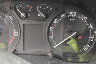 Serrure avant droit SKODA OCTAVIA 1