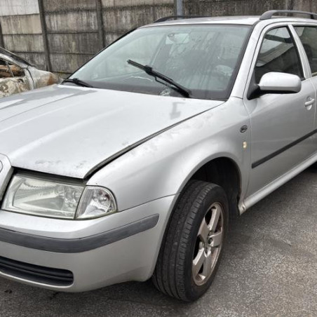 Serrure avant gauche SKODA OCTAVIA 1 Photo n°1