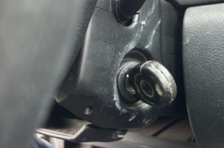 Serrure avant gauche SKODA OCTAVIA 1