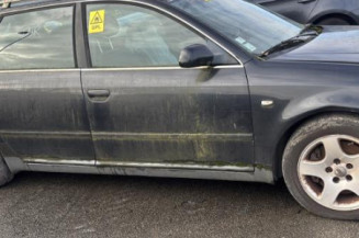 Pivot de moyeu avant droit AUDI A6 2