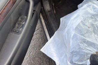 Pivot de moyeu avant gauche AUDI A6 2