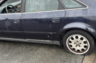 Pivot de moyeu avant droit AUDI A6 2