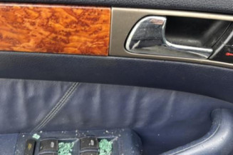 Pivot de moyeu avant droit AUDI A6 2