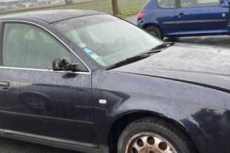 Pivot de moyeu avant gauche AUDI A6 2