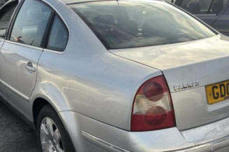 Feu arriere principal droit (feux) VOLKSWAGEN PASSAT 4