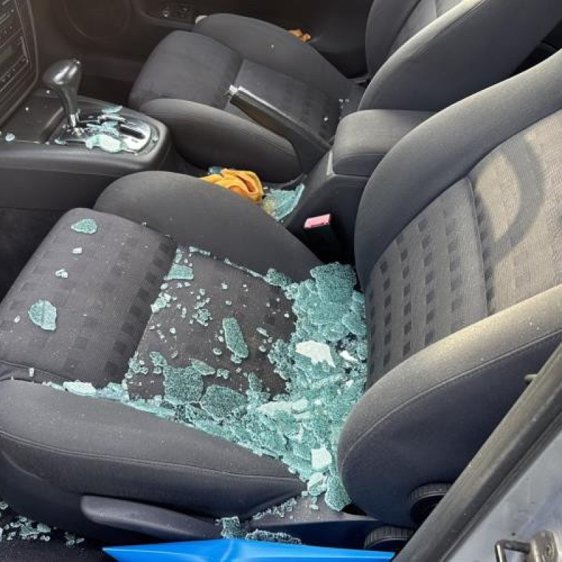 Leve vitre electrique avant gauche VOLKSWAGEN PASSAT 4 Photo n°11