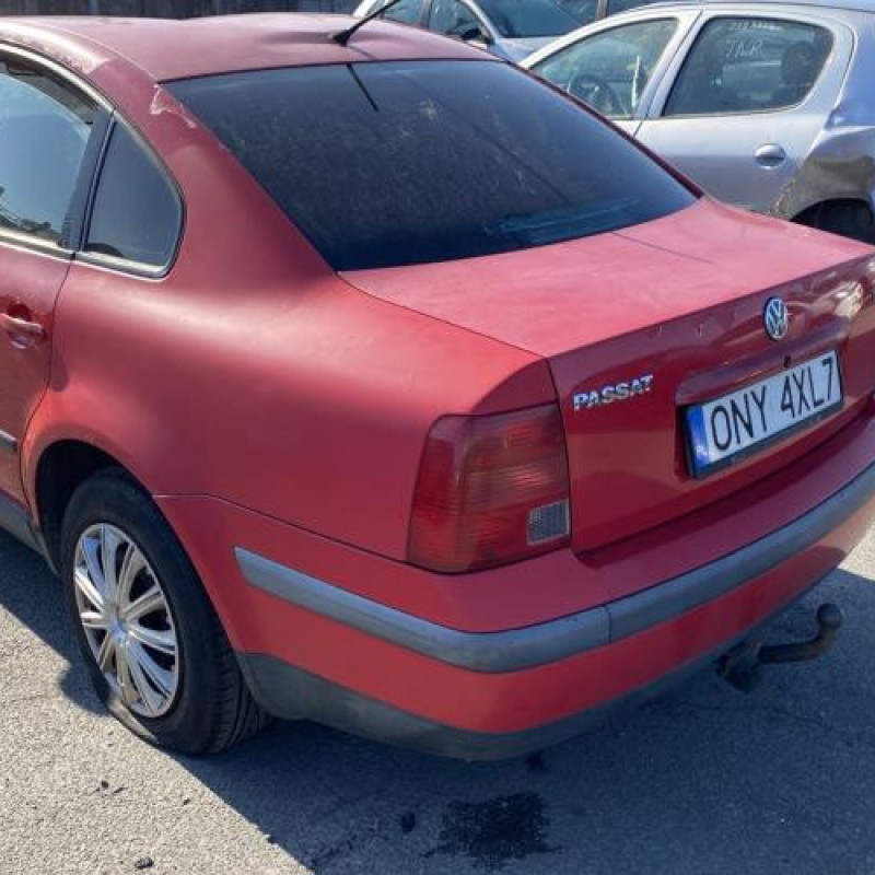 Leve vitre electrique avant gauche VOLKSWAGEN PASSAT 4 Photo n°4