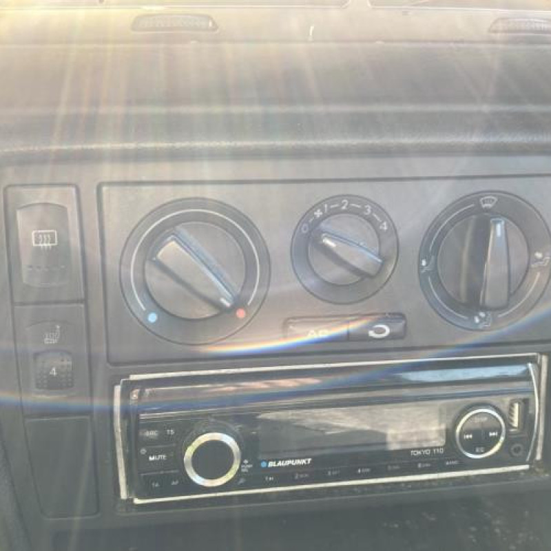 Leve vitre electrique avant gauche VOLKSWAGEN PASSAT 4 Photo n°15