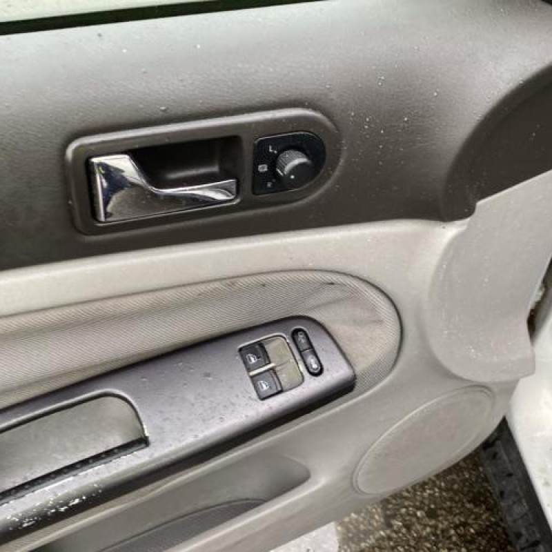 Leve vitre electrique avant gauche VOLKSWAGEN PASSAT 4 Photo n°10