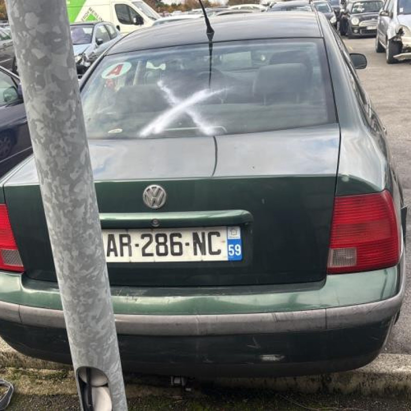 Leve vitre electrique avant gauche VOLKSWAGEN PASSAT 4 Photo n°5