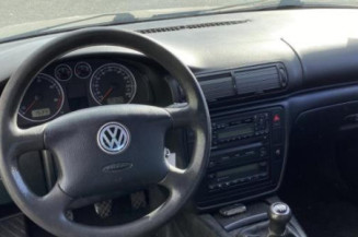 Feu arriere principal droit (feux) VOLKSWAGEN PASSAT 4