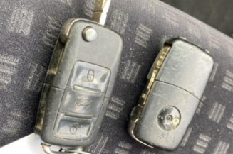 Feu arriere principal droit (feux) VOLKSWAGEN PASSAT 4