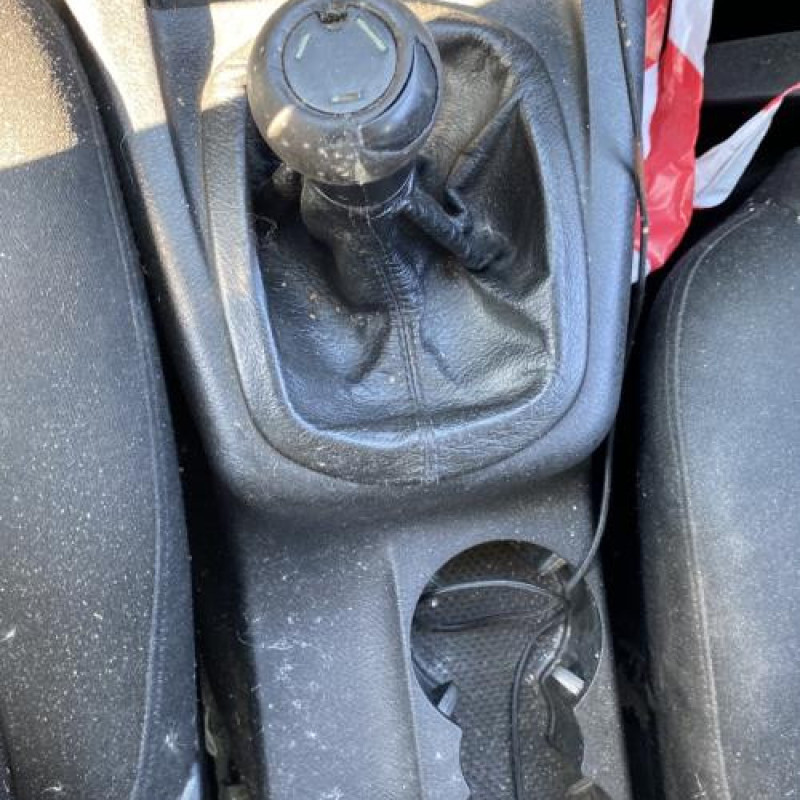 Pivot de moyeu avant gauche VOLKSWAGEN PASSAT 4 Photo n°17