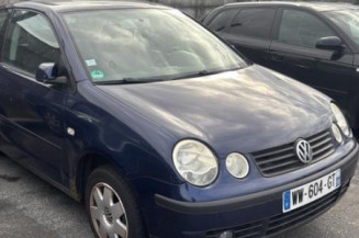 Serrure avant droit VOLKSWAGEN POLO 4 Photo n°1