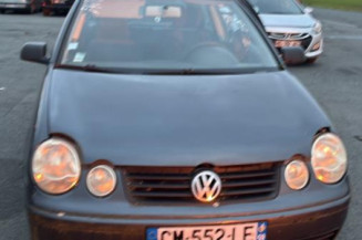 Serrure avant droit VOLKSWAGEN POLO 4