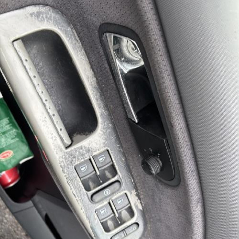 Bouton de coffre VOLKSWAGEN SHARAN 1 Photo n°10