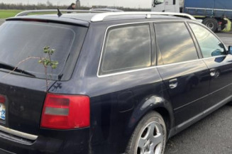 Pivot de moyeu avant droit AUDI A6 2