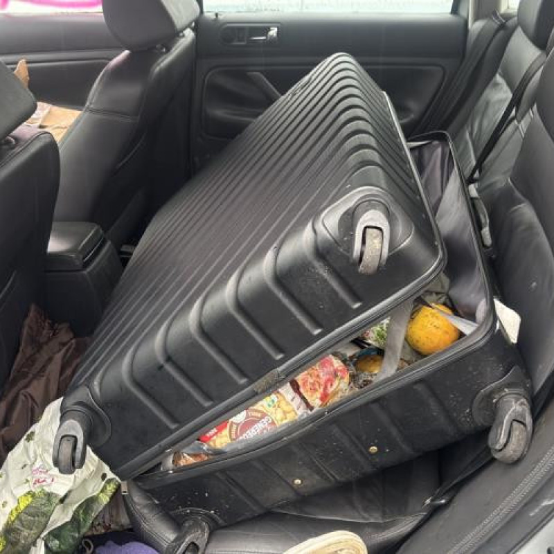 Serrure avant gauche VOLKSWAGEN PASSAT 4 Photo n°14