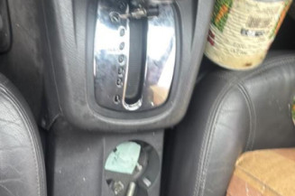 Serrure avant gauche VOLKSWAGEN PASSAT 4