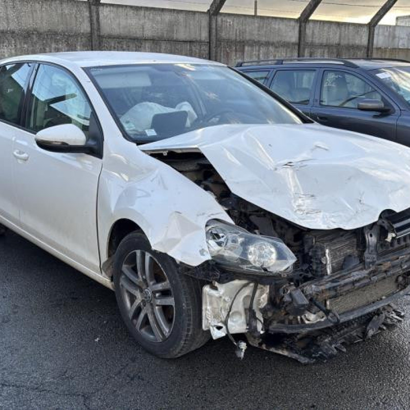 Boitier filtre a air VOLKSWAGEN GOLF 6 Photo n°3