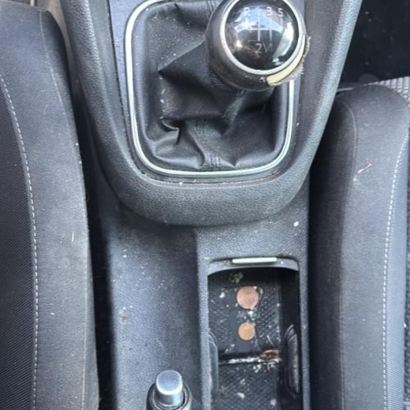 Boitier filtre a air VOLKSWAGEN GOLF 6 Photo n°19