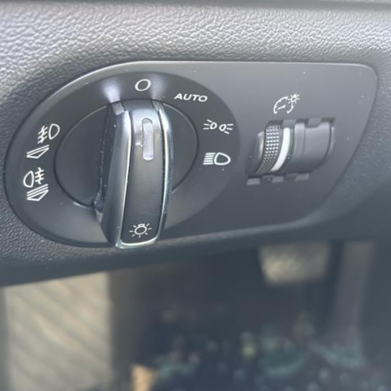 Boitier filtre a air AUDI A3 2 Photo n°14