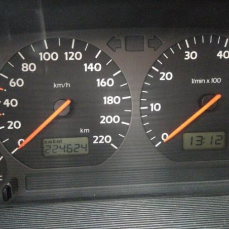 Bouton de coffre VOLKSWAGEN GOLF 4