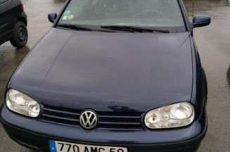 Bouton de coffre VOLKSWAGEN GOLF 4