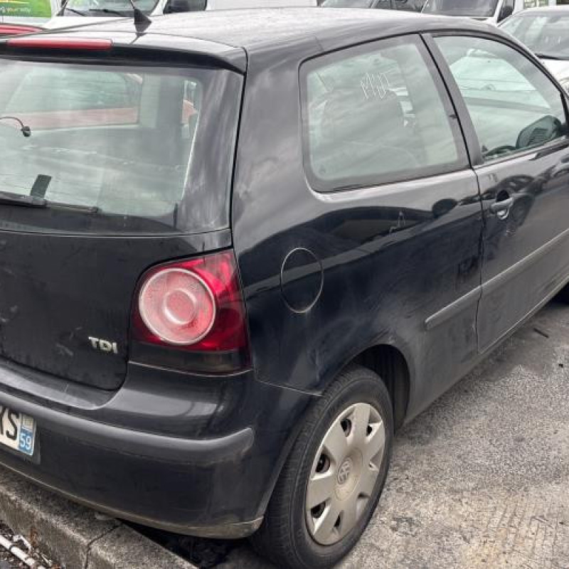 Serrure avant droit VOLKSWAGEN POLO 4 Photo n°3