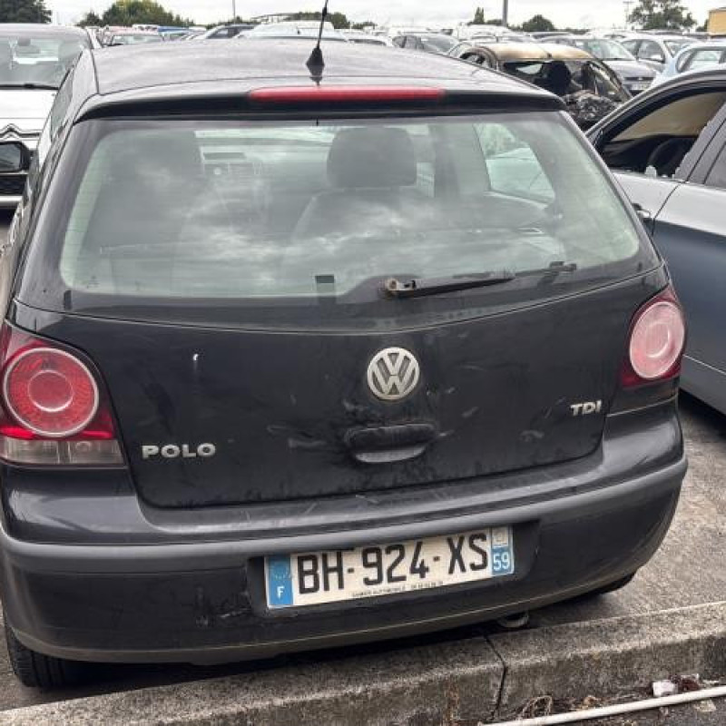 Serrure avant droit VOLKSWAGEN POLO 4 Photo n°5