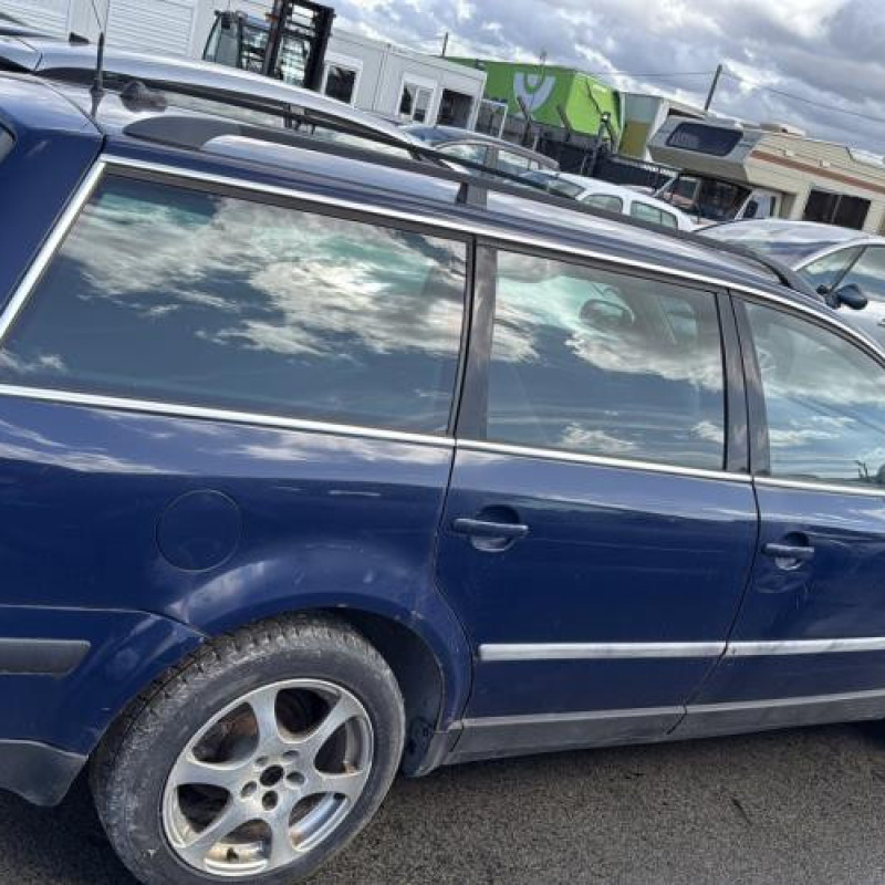 Leve vitre electrique avant gauche VOLKSWAGEN PASSAT 4 Photo n°7