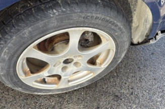 Serrure avant droit VOLKSWAGEN PASSAT 4