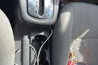 Serrure avant gauche VOLKSWAGEN PASSAT 4