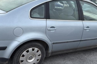 Feu arriere principal droit (feux) VOLKSWAGEN PASSAT 4